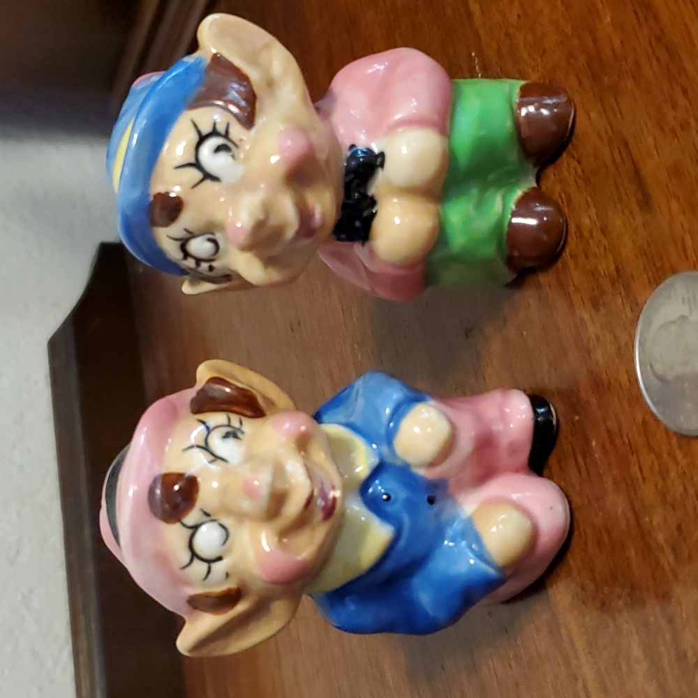 Lucky Leprechauns Vintage Antique Salt an Pepper shakers
